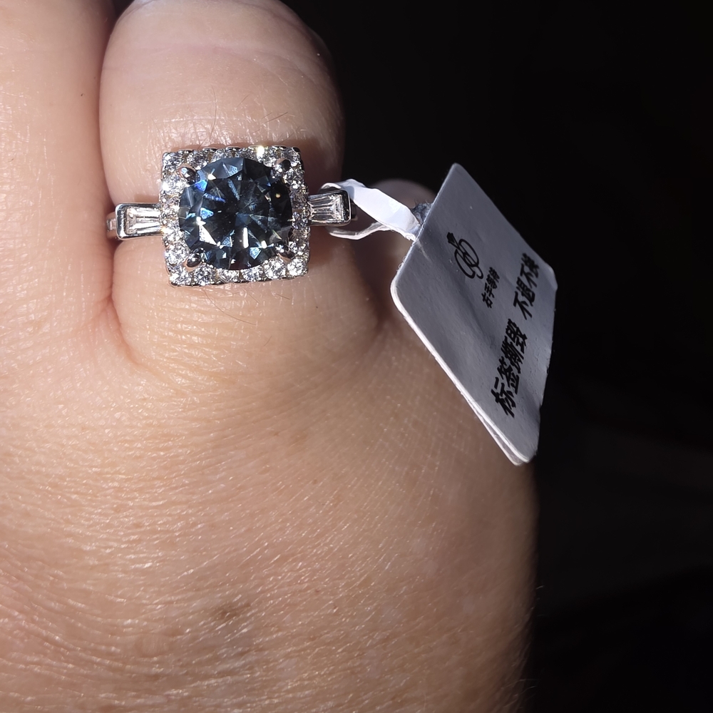 Elegant Silver and Blue Stone Ring